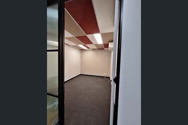 Office, 18, 10 Graham Street Melton VIC 3337 - Image 4