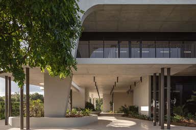 393 Macarthur Avenue Hamilton QLD 4007 - Image 3