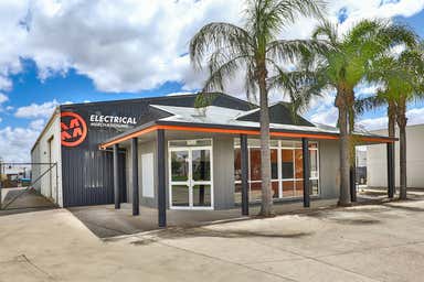 64 The Crescent Mildura VIC 3500 - Image 3