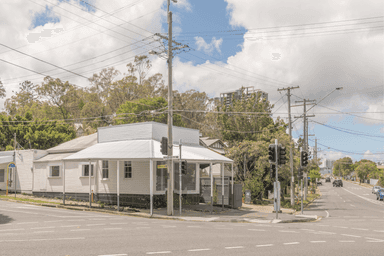 77 Baroona Road Milton QLD 4064 - Image 4