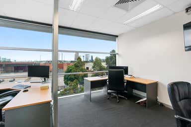 Port Park, Suite 29, 574 Plummer Street Port Melbourne VIC 3207 - Image 3