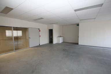 Unit 2, 21 Finance Place Malaga WA 6090 - Image 4