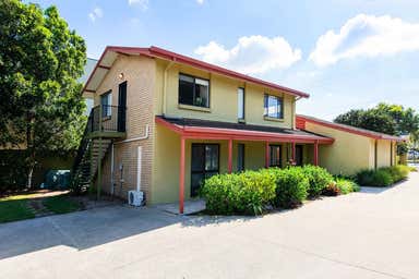 118 Ashmore Road Benowa QLD 4217 - Image 3