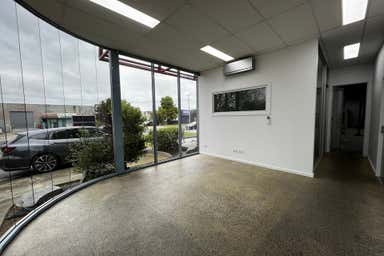 3/16 Melverton Drive Hallam VIC 3803 - Image 3