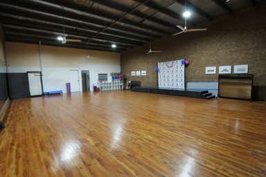 3/7 Mill Road Campbelltown NSW 2560 - Image 4