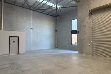 7/70 Scorpius Road Wattleup WA 6166 - Image 4