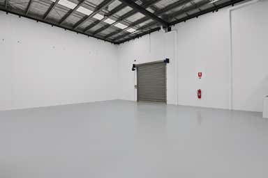 2/1 ARCHER DRIVE Mornington VIC 3931 - Image 4