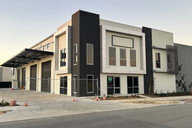 11 Pinnacle Drive Neerabup WA 6031 - Image 4