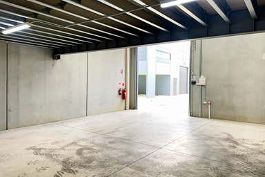 10 Cave Place Clyde North VIC 3978 - Image 4