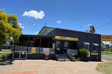 THE ROYAL HOTEL MEANDARRA, 3 SARA STREET Meandarra QLD 4422 - Image 2