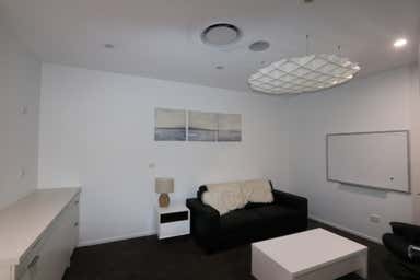 14/109 West Burleigh Road Burleigh Heads QLD 4220 - Image 4