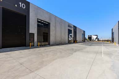 10/16 Concept Drive Delacombe VIC 3356 - Image 3