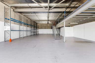 2/1 Hathor Way Bibra Lake WA 6163 - Image 3