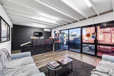 2/726 Marshall Road Malaga WA 6090 - Image 3