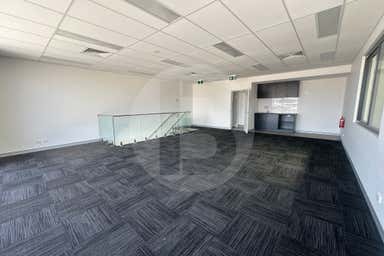 8/8-10 HARE PLACE Rouse Hill NSW 2155 - Image 4