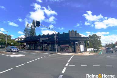 2/86 Days Road Grange QLD 4051 - Image 4