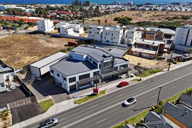 9 Rockingham Road Hamilton Hill WA 6163 - Image 3