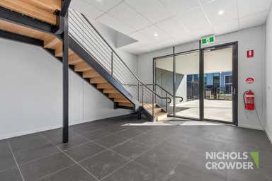 4/17-21 Industrial Circuit Cranbourne West VIC 3977 - Image 3