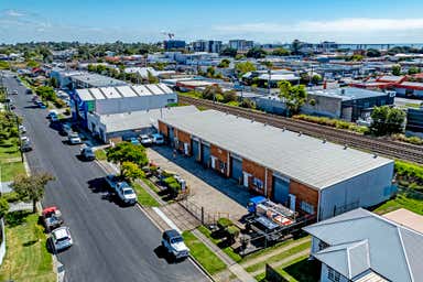 74 & 76 Andrew Street Wynnum QLD 4178 - Image 3