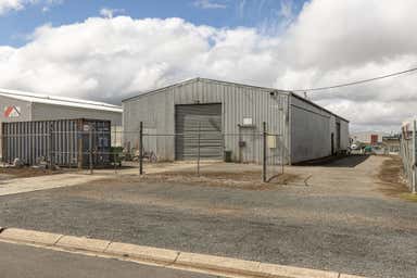 16 Beaumont Drive Delacombe VIC 3356 - Image 3