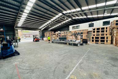 18 Industrial Avenue Molendinar QLD 4214 - Image 3