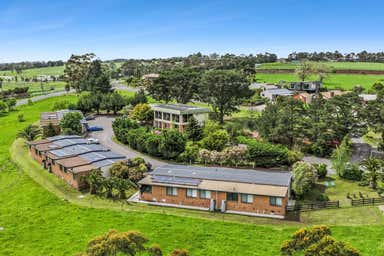 75 Marriner Street Colac East VIC 3250 - Image 2