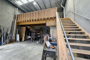 12 7 Seaside Parade North Shore VIC 3214 - Image 3