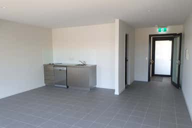 4/53 Ludwick Street Cannon Hill QLD 4170 - Image 3