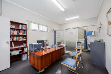 90 Harborne Street Wembley WA 6014 - Image 4