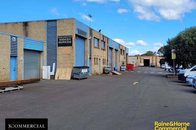 Unit 8D, 4 Louise Avenue Ingleburn NSW 2565 - Image 3