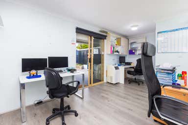 141 - 143 Meares Avenue Parmelia WA 6167 - Image 4