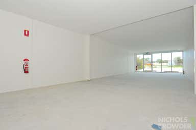 2/209 Mornington Tyabb Road Mornington VIC 3931 - Image 4