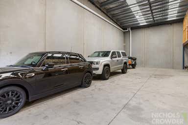 1/16 Carbine Way Mornington VIC 3931 - Image 4