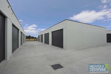 21/29-31 Whitfield Boulevard Cranbourne West VIC 3977 - Image 3