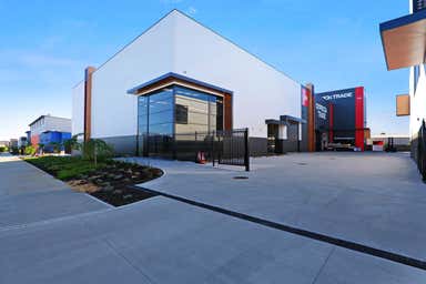 2 Pinnacle Drive Neerabup WA 6031 - Image 3