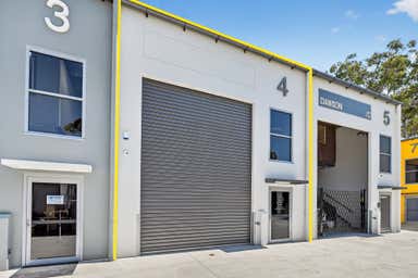 4/26 Ern Harley Drive Burleigh Heads QLD 4220 - Image 3