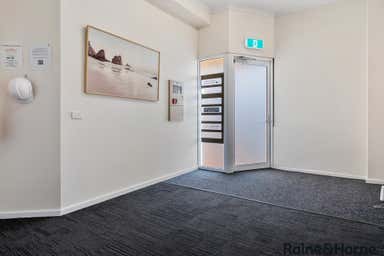 2/7 Wilson Street North Hobart TAS 7000 - Image 4