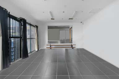 2/3366 Pacific Highway Springwood QLD 4127 - Image 4