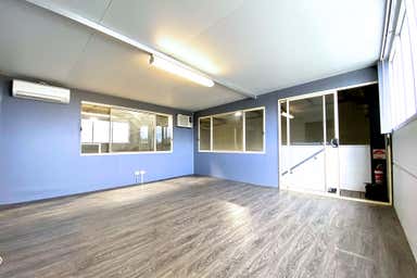 Unit 2, 21 Amsterdam Circuit Wyong NSW 2259 - Image 3