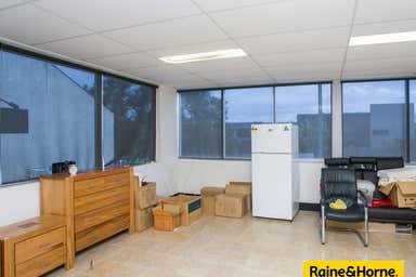 Unit 2 / 38 Mordaunt Circuit Canning Vale WA 6155 - Image 3