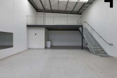 7/4 Network Drive Truganina VIC 3029 - Image 4