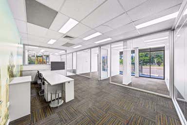 1/146 Bundall Road Bundall QLD 4217 - Image 3