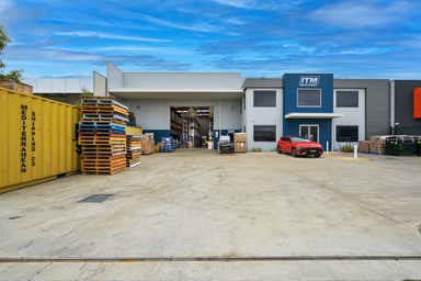 23 Barley Place Canning Vale WA 6155 - Image 4