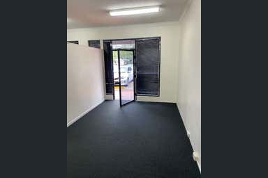 15 Pease Street Manoora QLD 4870 - Image 3