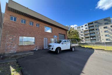 31 Young Street West Gosford NSW 2250 - Image 3