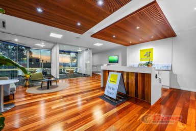 930 Logan Road Holland Park QLD 4121 - Image 3