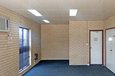 Unit 1, 25 Berriman Drive Wangara WA 6065 - Image 3