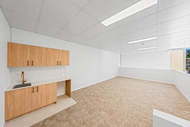 13/55 Lofter Street Tennyson QLD 4105 - Image 3