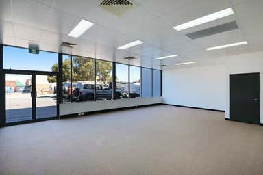 5 Kalgan Road Welshpool WA 6106 - Image 3