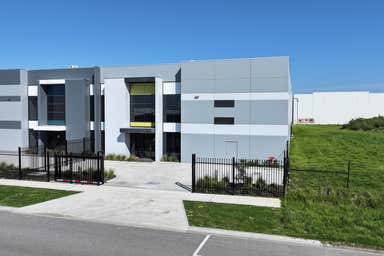 9 & 11 O'Sullivan Street Pakenham VIC 3810 - Image 3